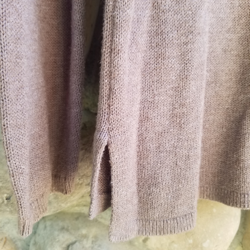 Old Navy Costal Light Brown Long Sleeve Spring Sweater Blouse Wide Neck Breezy - Picture 3 of 7